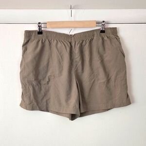 Columbia Quick Dry Khaki 5 Inch Shorts Size XL